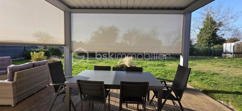 Maison - 152 m² - 6 pièces