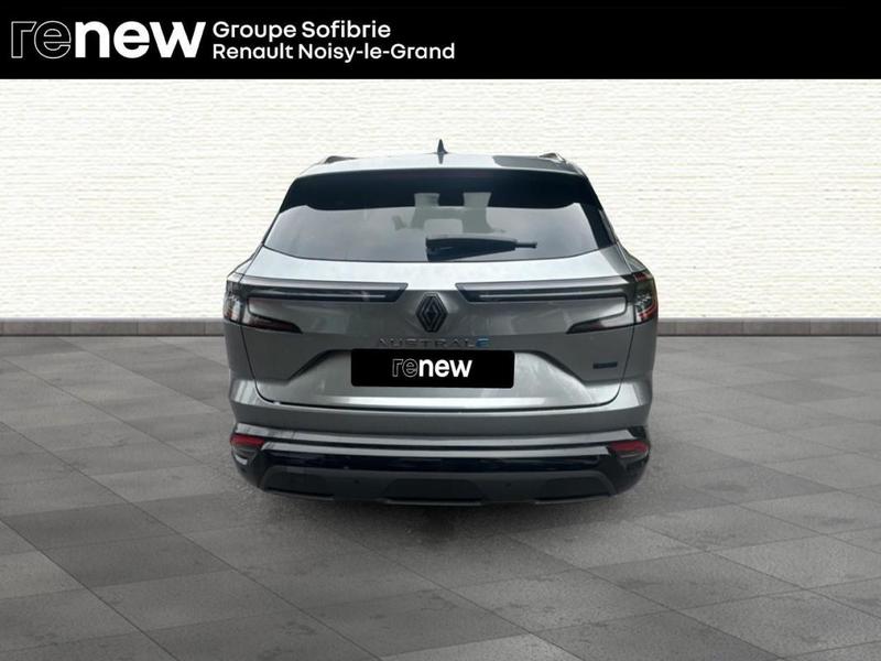 Renault Austral E-Tech hybrid 200 Iconic esprit Alpine