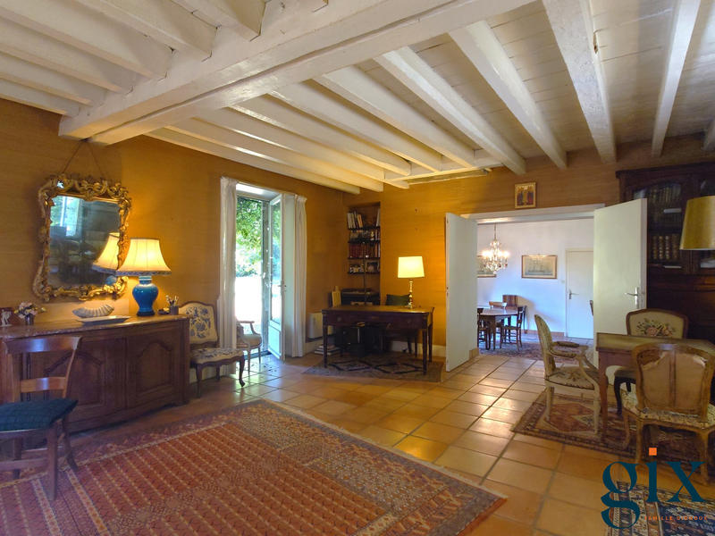 Maison - 179 m² - 7 pièces