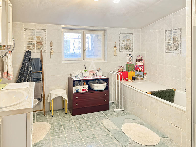 Maison - 129 m² - 4 pièces