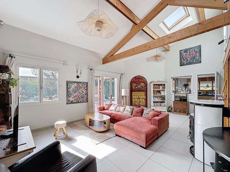 Villa - 180 m² - 6 pièces