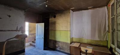 Maison - 200 m² - 5 pièces