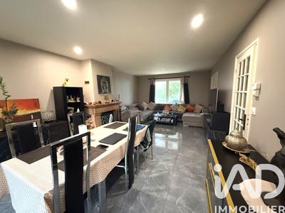 Maison - 128 m² - 6 pièces