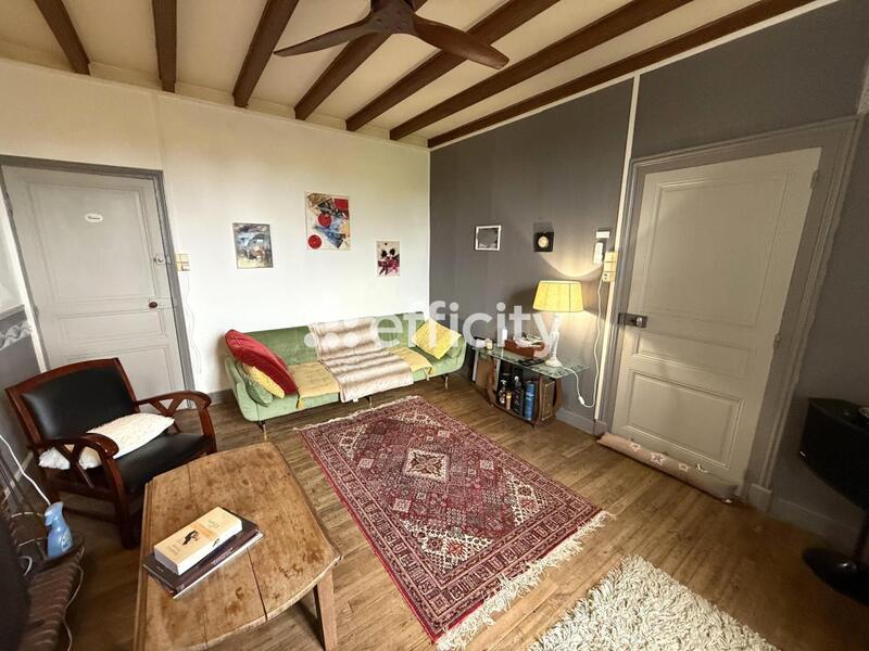 Maison - 100 m² - 5 pièces