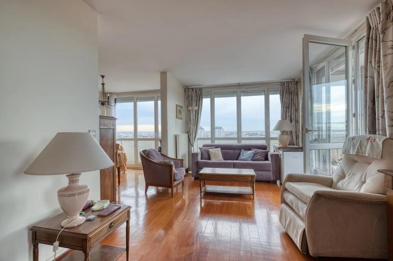 Appartement - 75 m² - 4 pièces