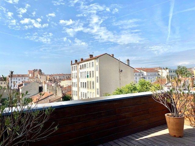 Immeuble - 333 m² - 7 pièces