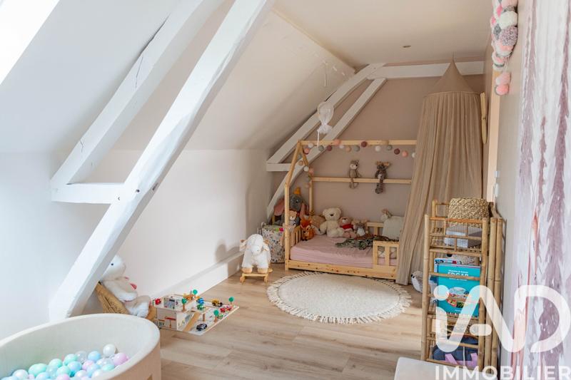 Maison - 174 m² - 7 pièces