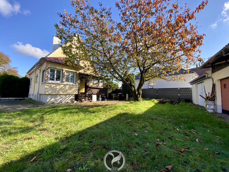 Maison - 90 m² - 5 pièces