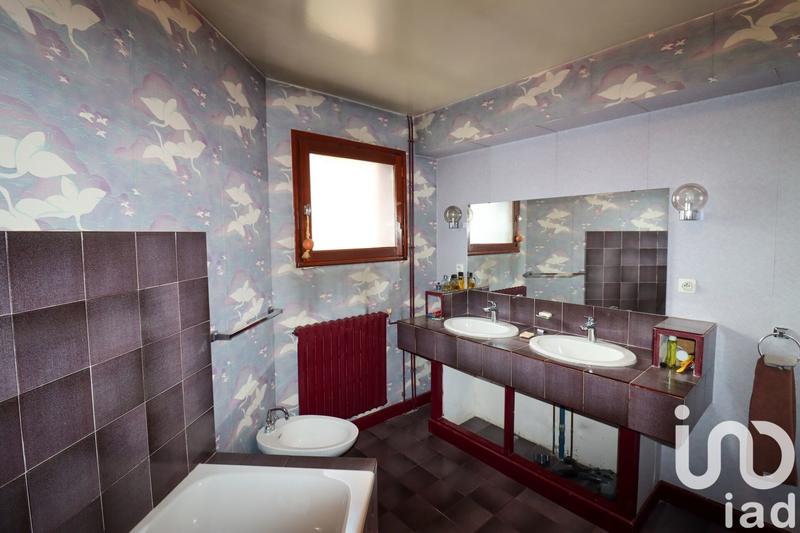 Maison de maîtres - 230 m² - 9 pièces