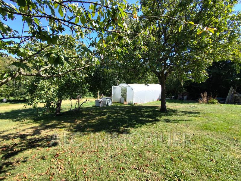 Maison - 248 m² - 7 pièces