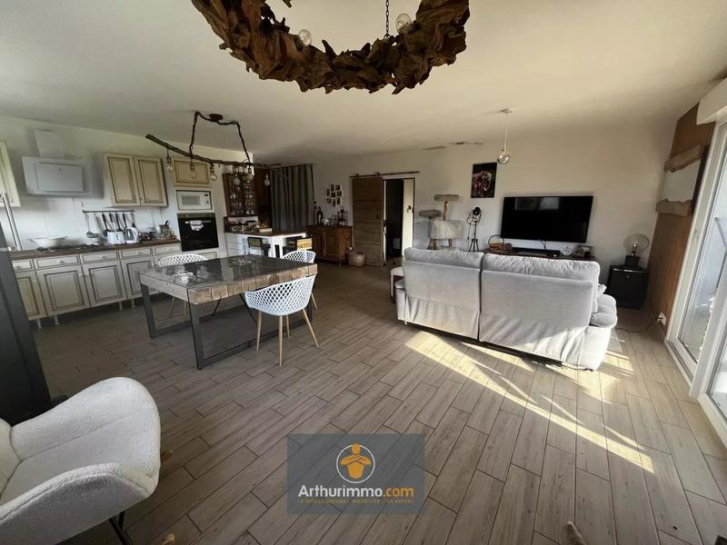 Maison - 165 m² - 8 pièces