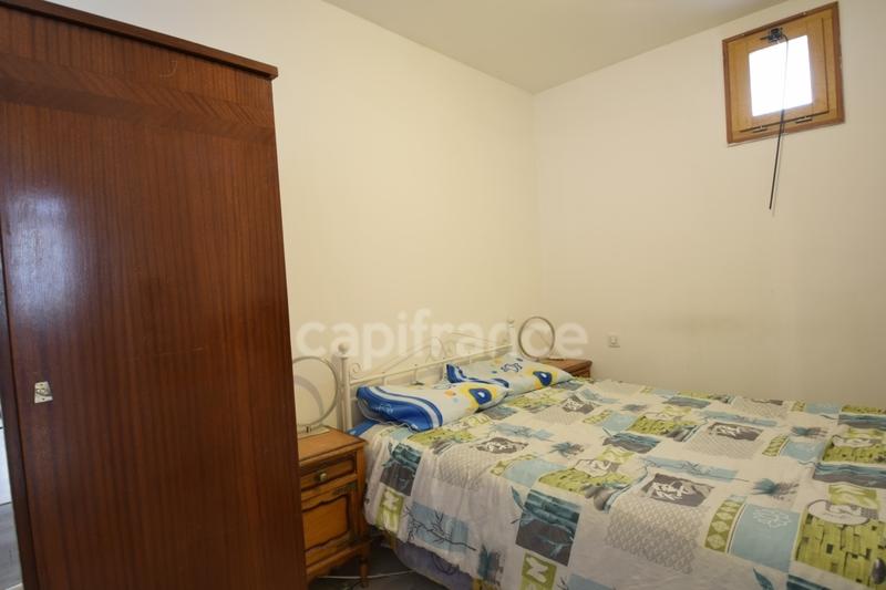 Immeuble - 82 m² - 8 pièces