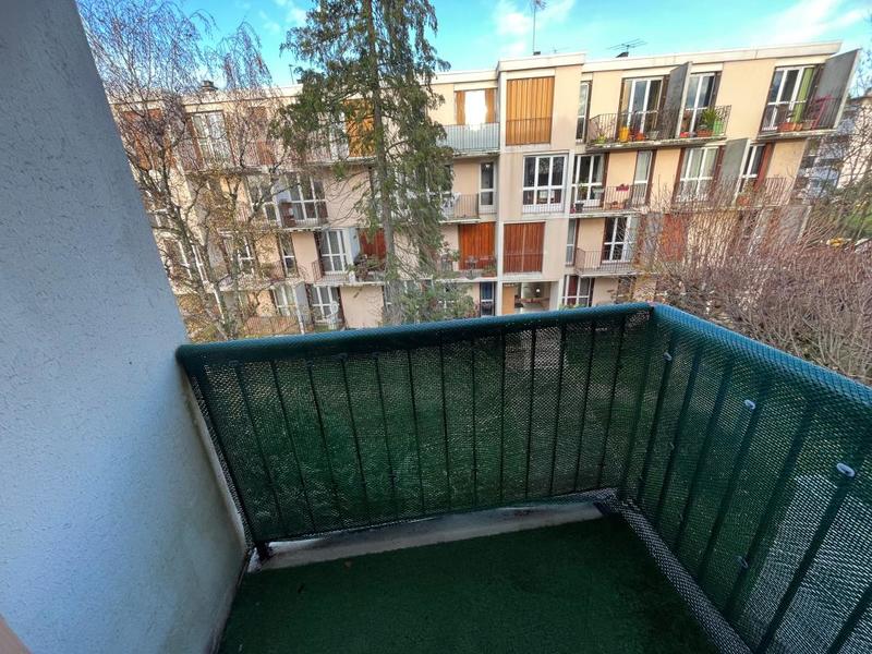 Studio - 32 m² - 1 pièce