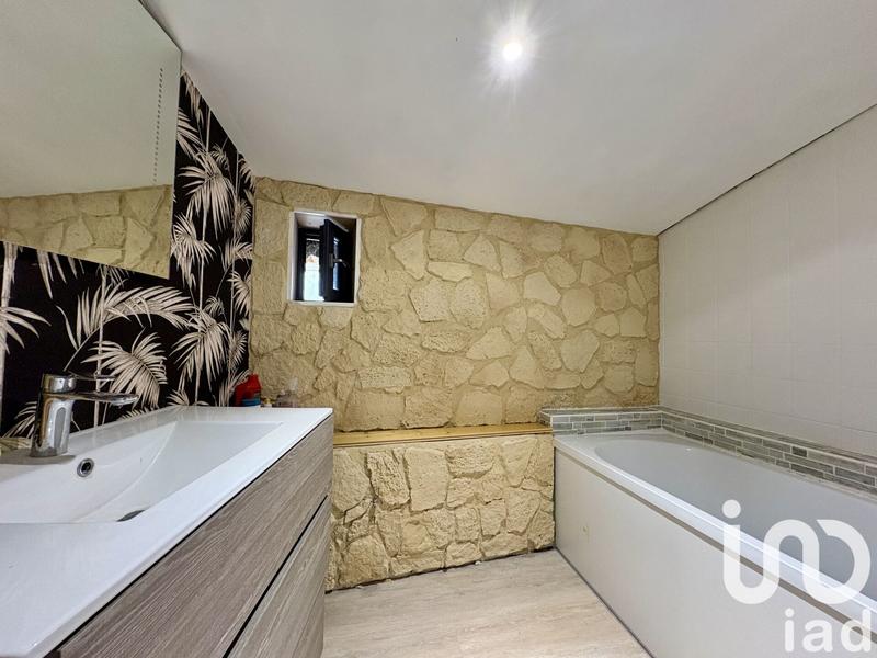 Maison de campagne - 200 m² - 8 pièces