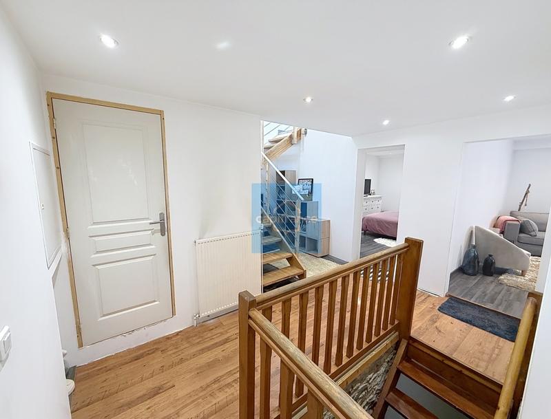 Maison de ville - 144 m² - 5 pièces