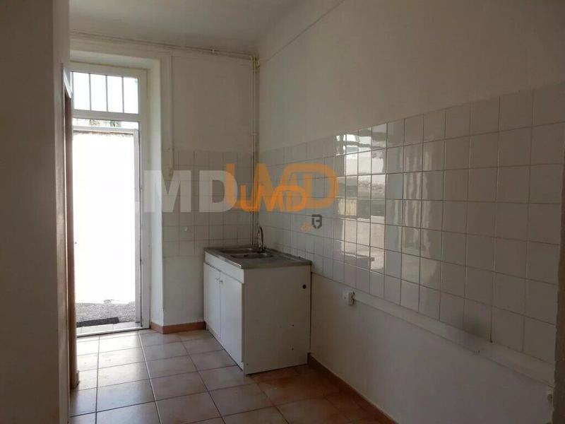 Maison en pierre - 141 m² - 8 pièces