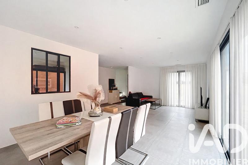 Maison - 88 m² - 4 pièces