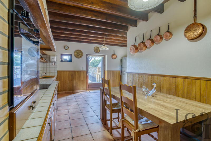 Maison - 190 m² - 7 pièces