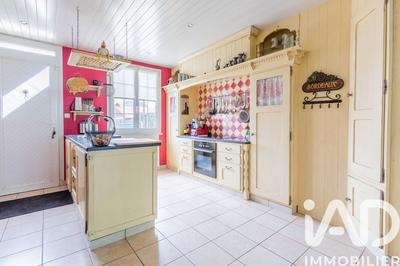 Maison - 160 m² - 8 pièces