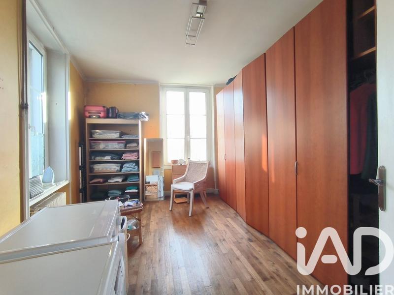 Maison - 321 m² - 15 pièces