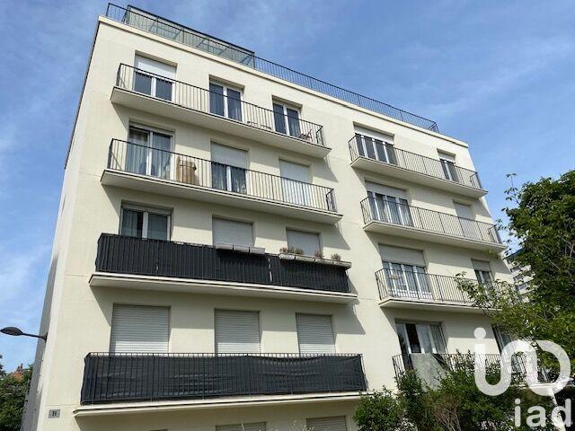 Appartement - 84 m² - 5 pièces