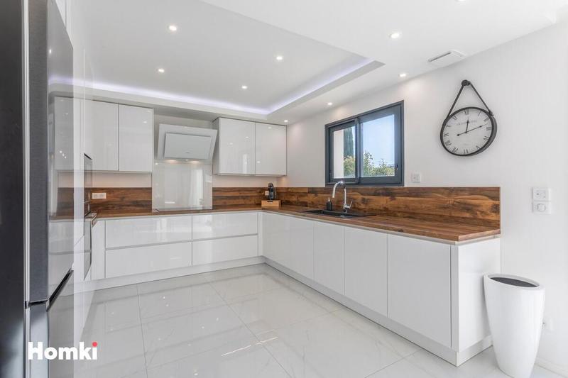 Maison - 120 m² - 6 pièces