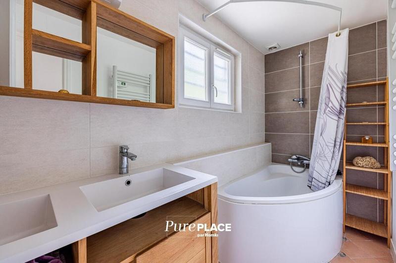 Maison - 120 m² - 5 pièces