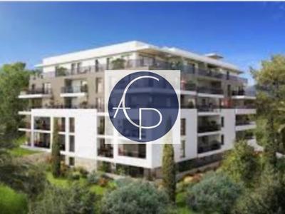 Appartement - 82 m² - 4 pièces