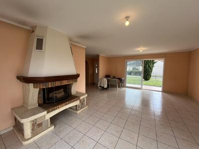 Maison - 121 m² - 5 pièces