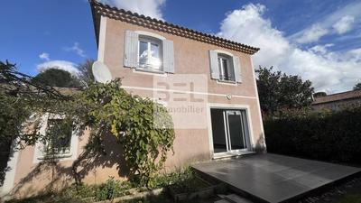 Villa - 88 m² - 5 pièces