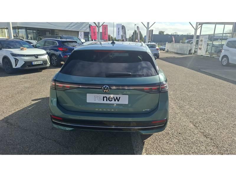 Volkswagen Passat 1.5 eTSI Opf 150 Dsg7 Elegance