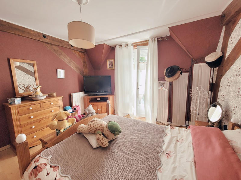 Maison - 209 m² - 8 pièces