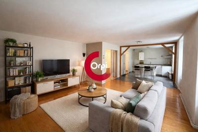 Appartement - 92 m² - 4 pièces