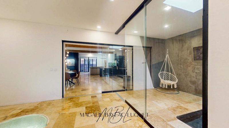 Maison - 164 m² - 5 pièces