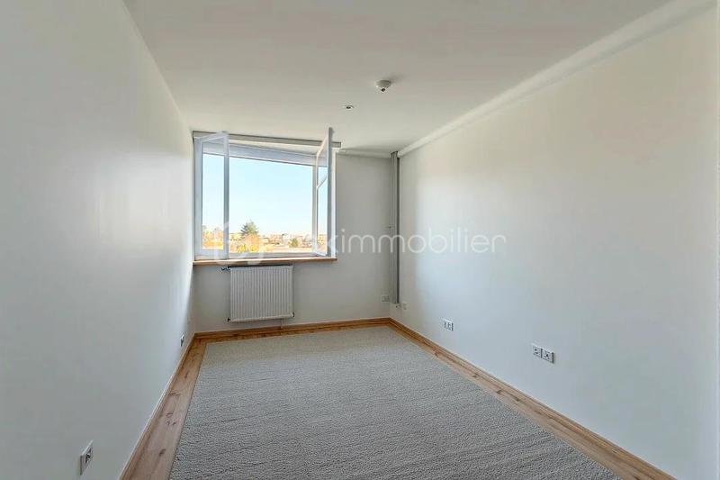 Appartement - 91 m² - 5 pièces