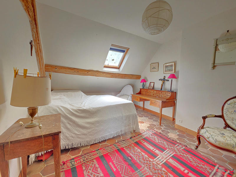 Maison - 265 m² - 10 pièces