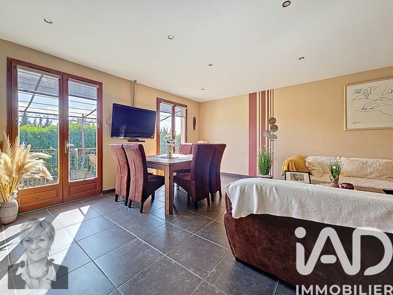 Maison - 92 m² - 5 pièces