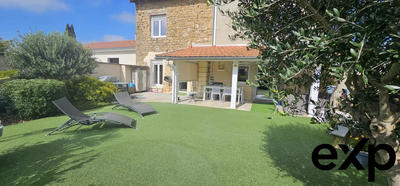 Maison - 220 m² - 5 pièces