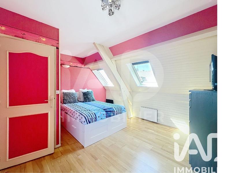 Maison - 139 m² - 5 pièces