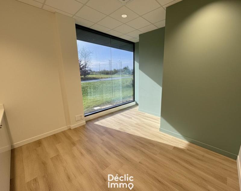 Bureau - 14 m² - 1 pièce