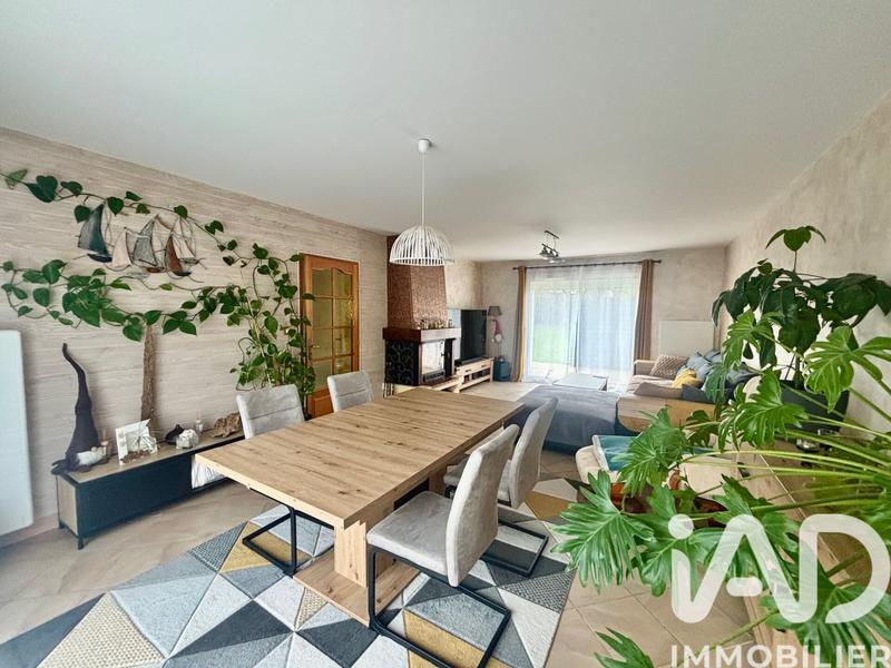 Maison - 103 m² - 5 pièces