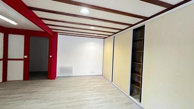 Bureau - 51 m²