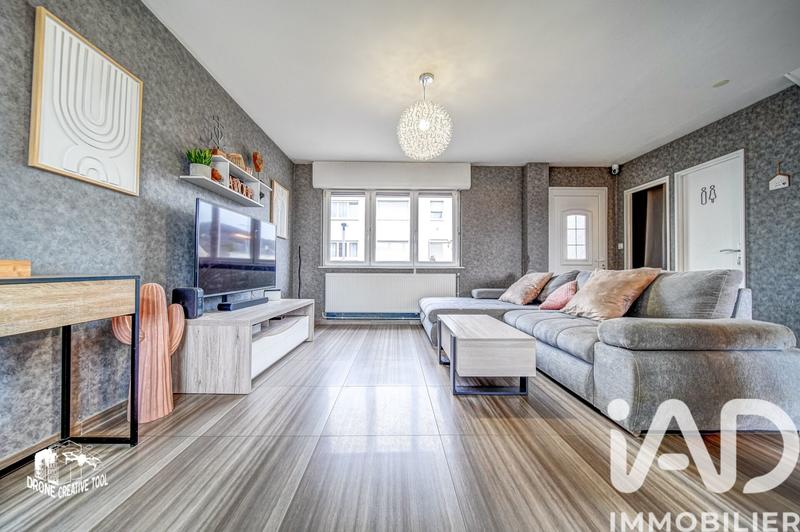 Maison - 85 m² - 5 pièces