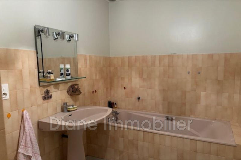 Villa - 101 m² - 4 pièces