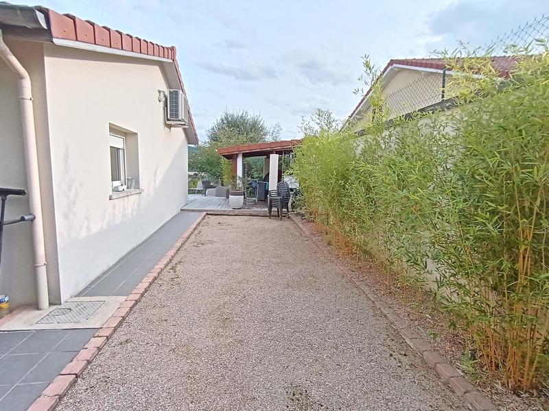 Maison - 104 m² - 4 pièces