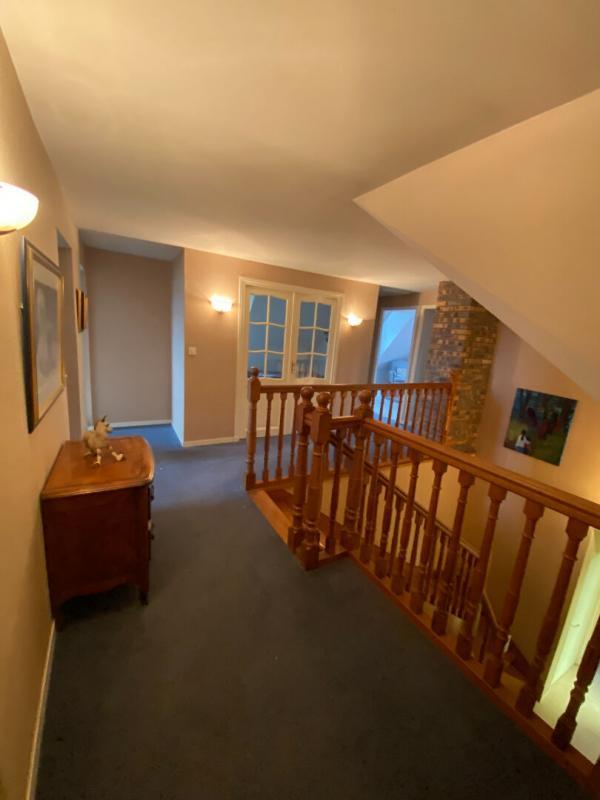 Maison - 291 m² - 9 pièces