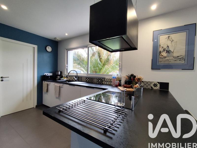 Maison - 111 m² - 6 pièces