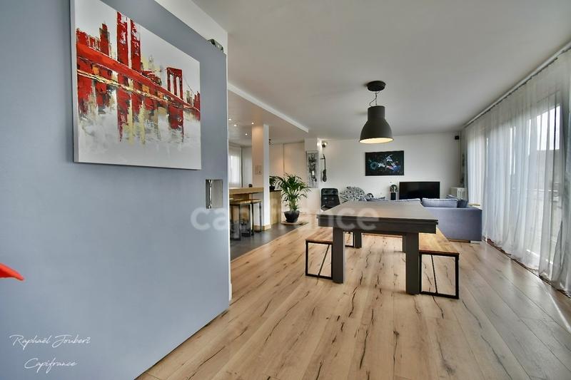 Appartement - 113 m² - 5 pièces