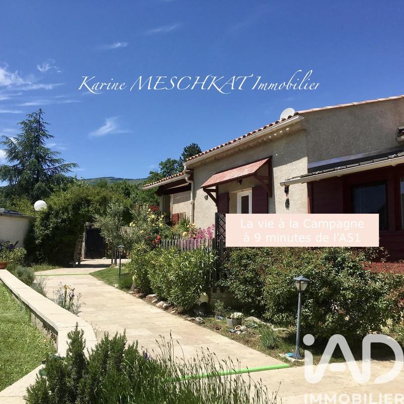 Maison - 360 m² - 21 pièces