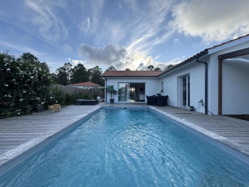 Villa - 117 m² - 6 pièces